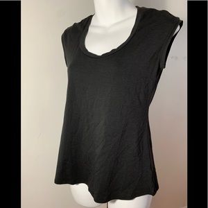 Chloë Angus Black Sleeveless Tee